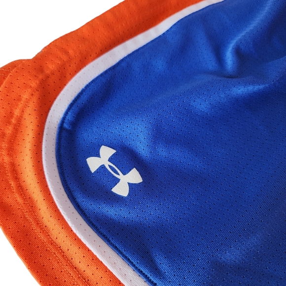 Women's Under Armour Shorts - Picture 2 of 5